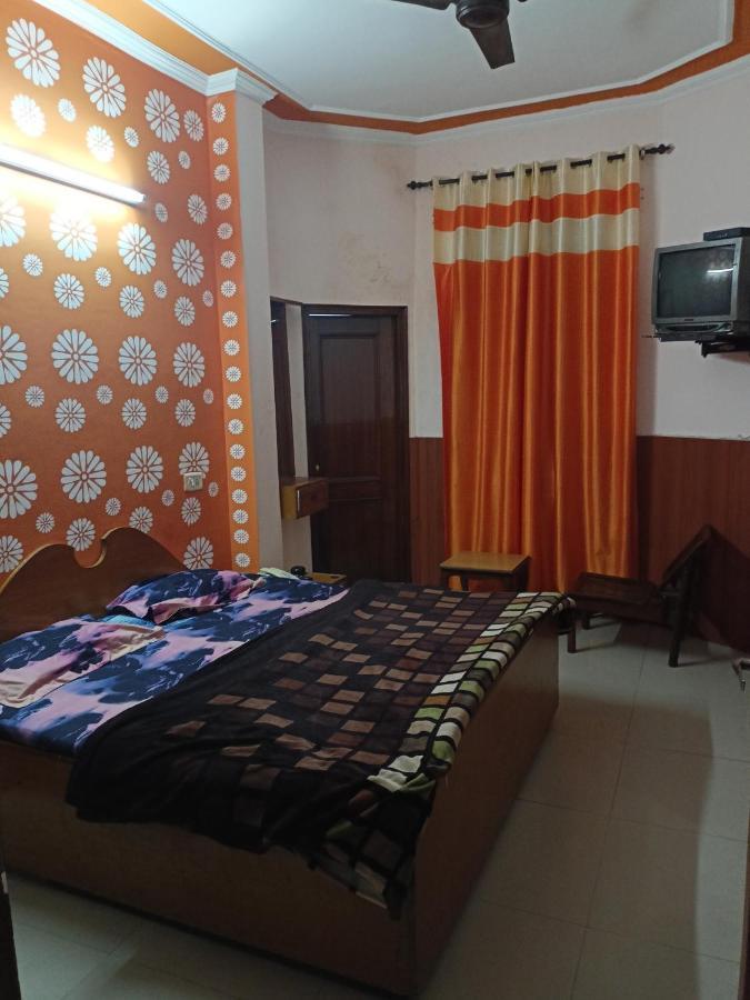 Sunrise Hotel Jalandhar Esterno foto