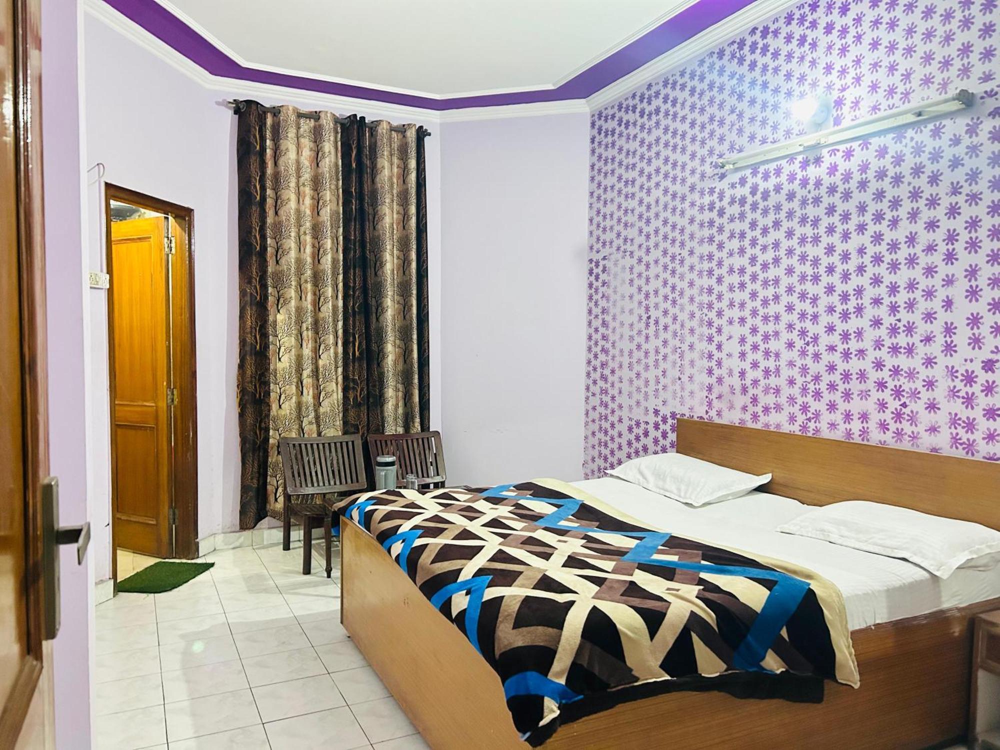 Sunrise Hotel Jalandhar Esterno foto